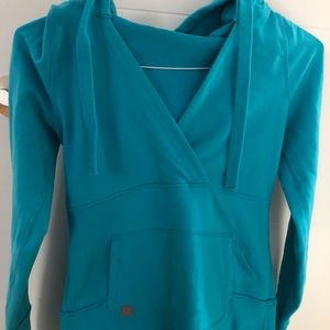 Lululemon athletic sweater - never worn